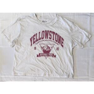 Pretty Rebel Yellowstone National Park graphic cropped t-shirt - Large